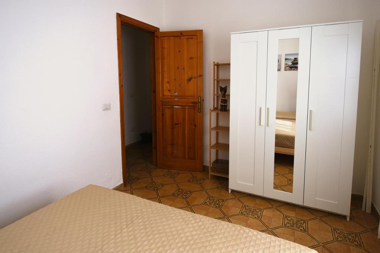 Mario & Nina - Portopino House Porto Pino Dış mekan fotoğraf